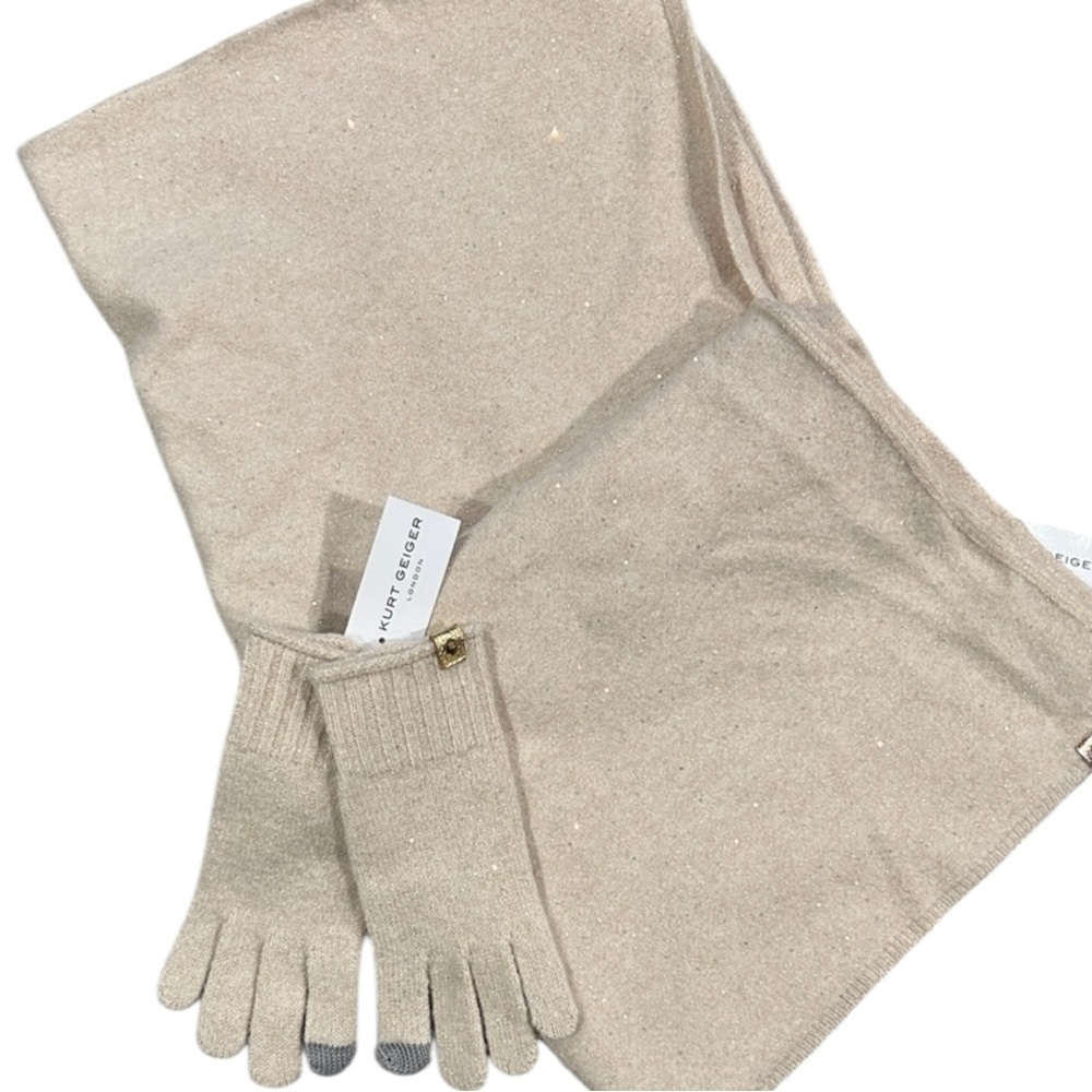 NWT Kurt Geiger Sparkly Bone Cashmere Poncho Shawl and Gloves Set